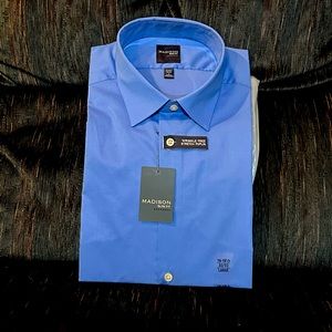 Men’s dress shirt new with tag